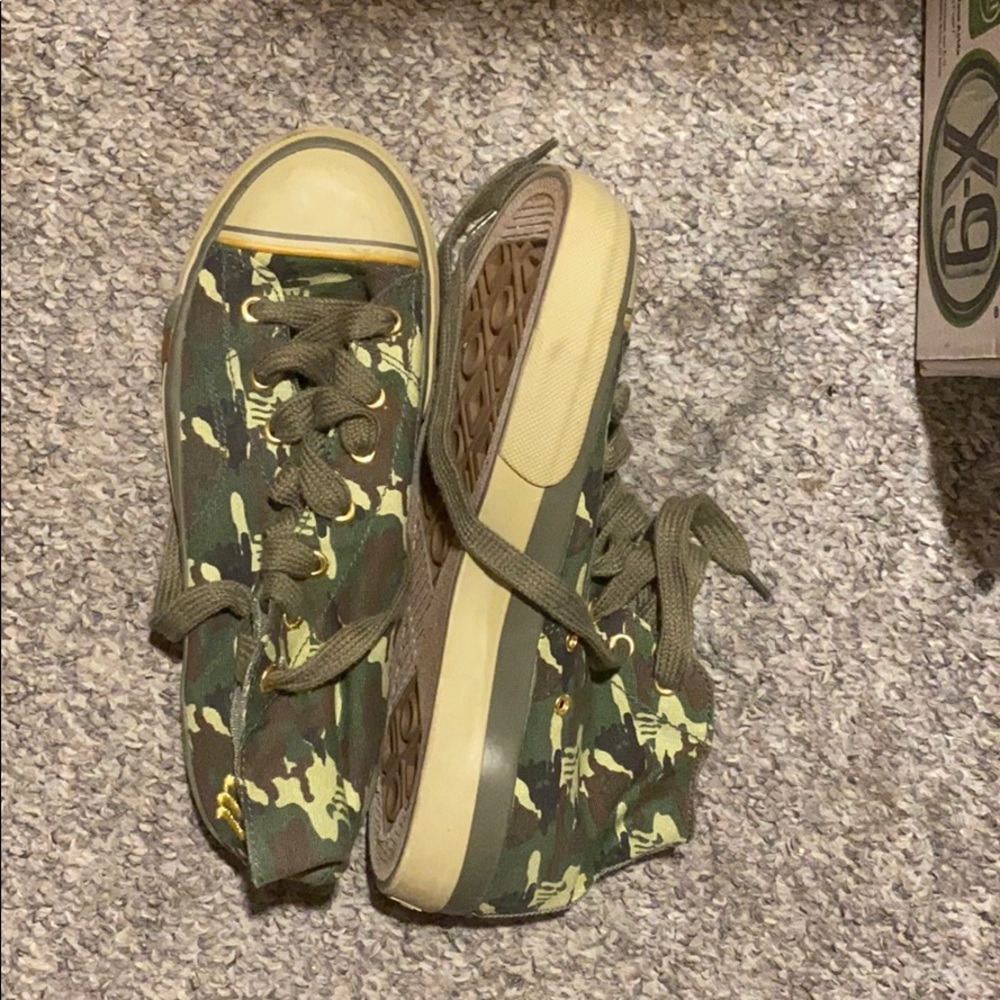 Camouflage Sneakers